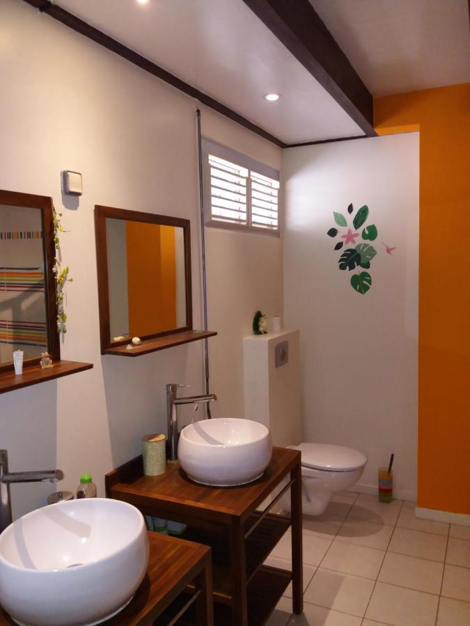Chambre D'Hote Et Loft Dans Maison De Charme Piscine A Debordement La Villa Gialla Schoelcher Bagian luar foto