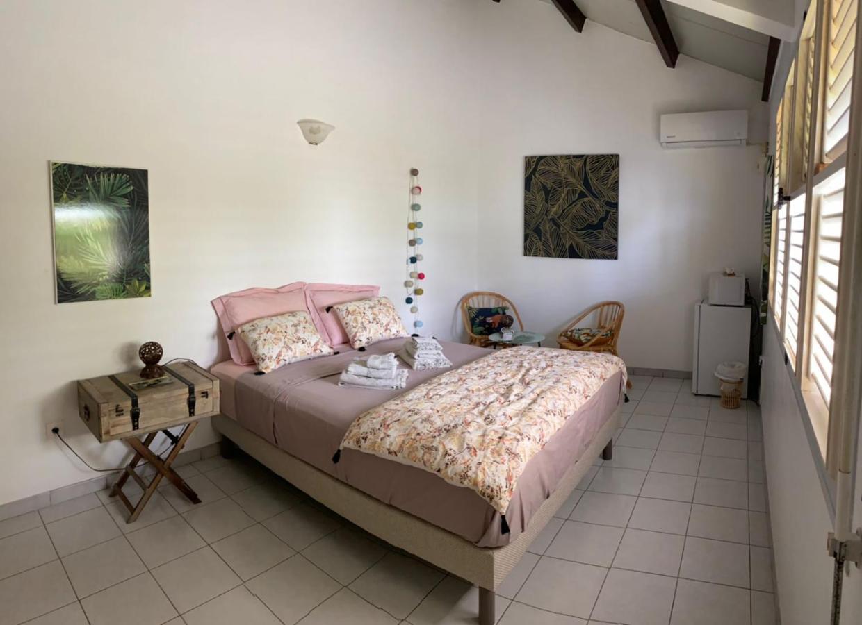 Chambre D'Hote Et Loft Dans Maison De Charme Piscine A Debordement La Villa Gialla Schoelcher Bagian luar foto